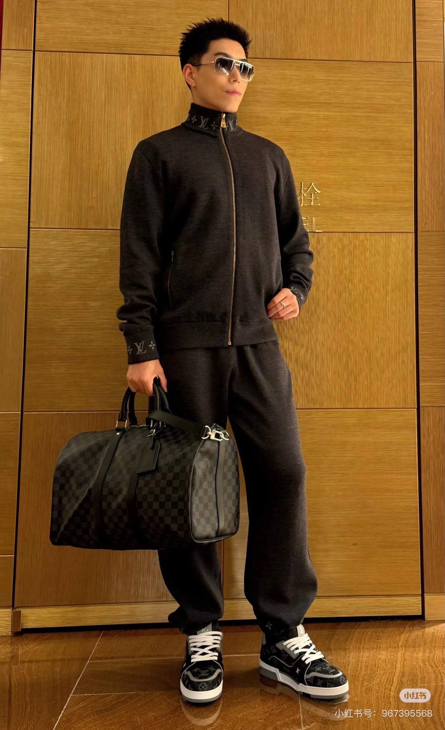 Louis Vuitton/Louis Vuitton jacquard threaded woolen legged trousers